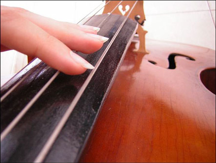 Cello by lostshadow1@deviantart.com